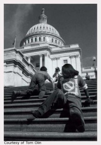Photo of the Capitol Crawl in March 1990 to protest for the ADA. Photo credit: Tom Olin